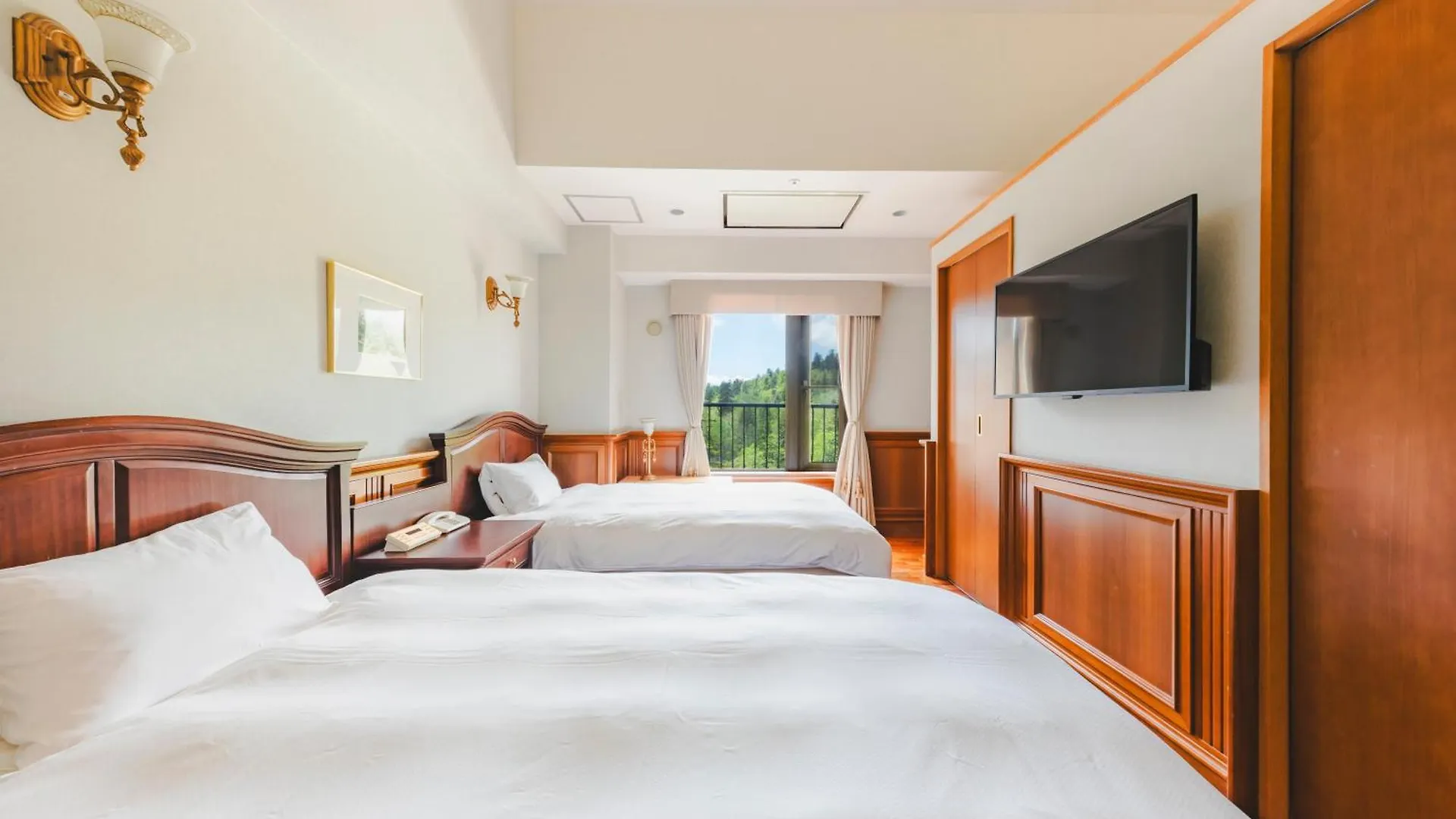 ****  Higashikawa Asahidake Onsen Hotel Bear Monte Japonya